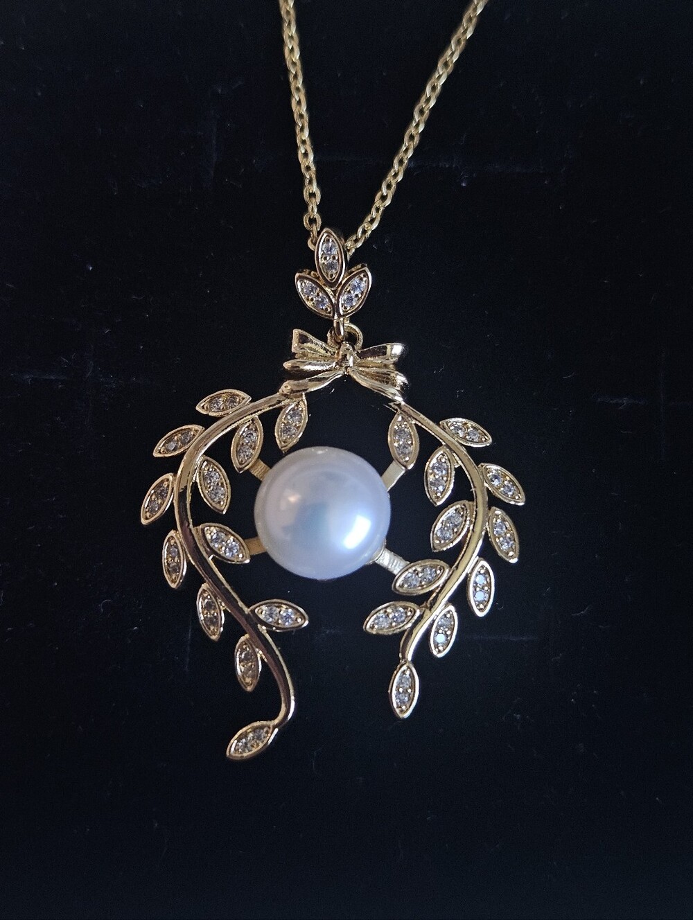 Freshwater Pearl Gold Plated Olive Leaf Pendant Necklace
